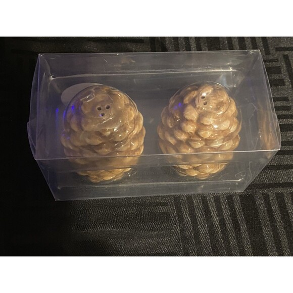 Stoneware Pine Cone salt and Pepper Shaker New In box cabin decor rustic - Picture 3 of 5